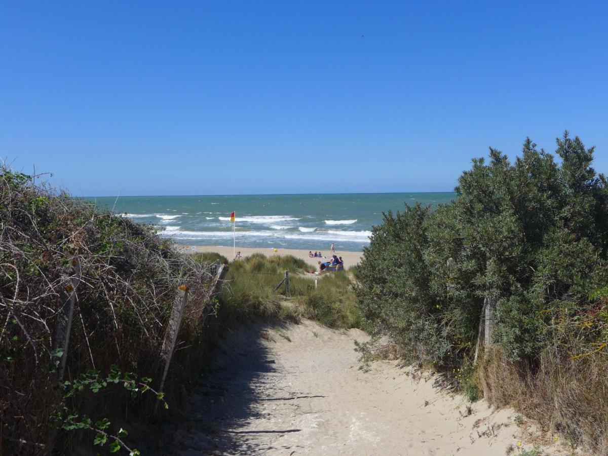Apartment La Cote Fleurie-6 By Interhome Merville-Franceville-Plage Exterior photo